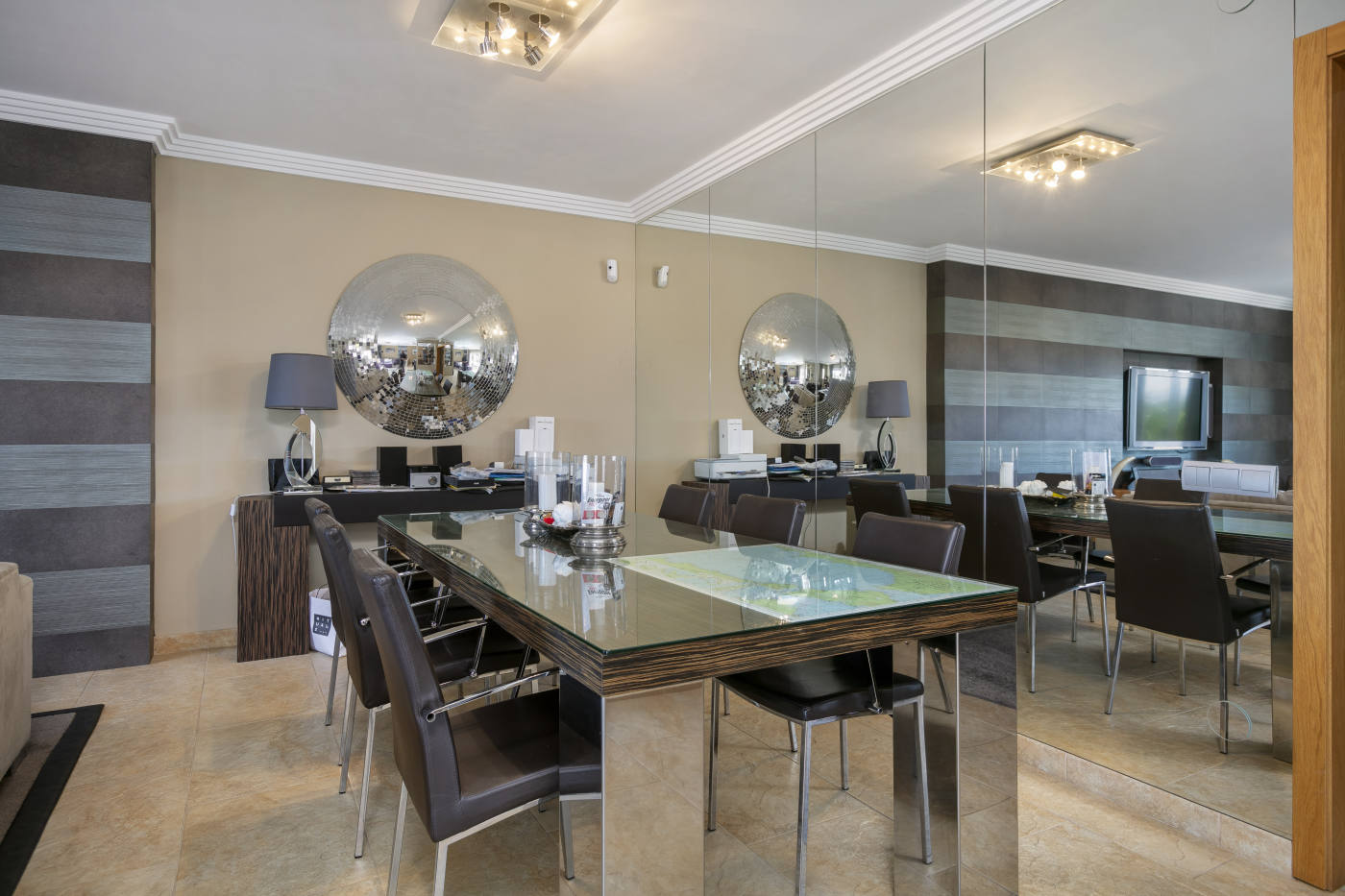 Квартира, 2723 м², 1 945 530$ — FAKTOR